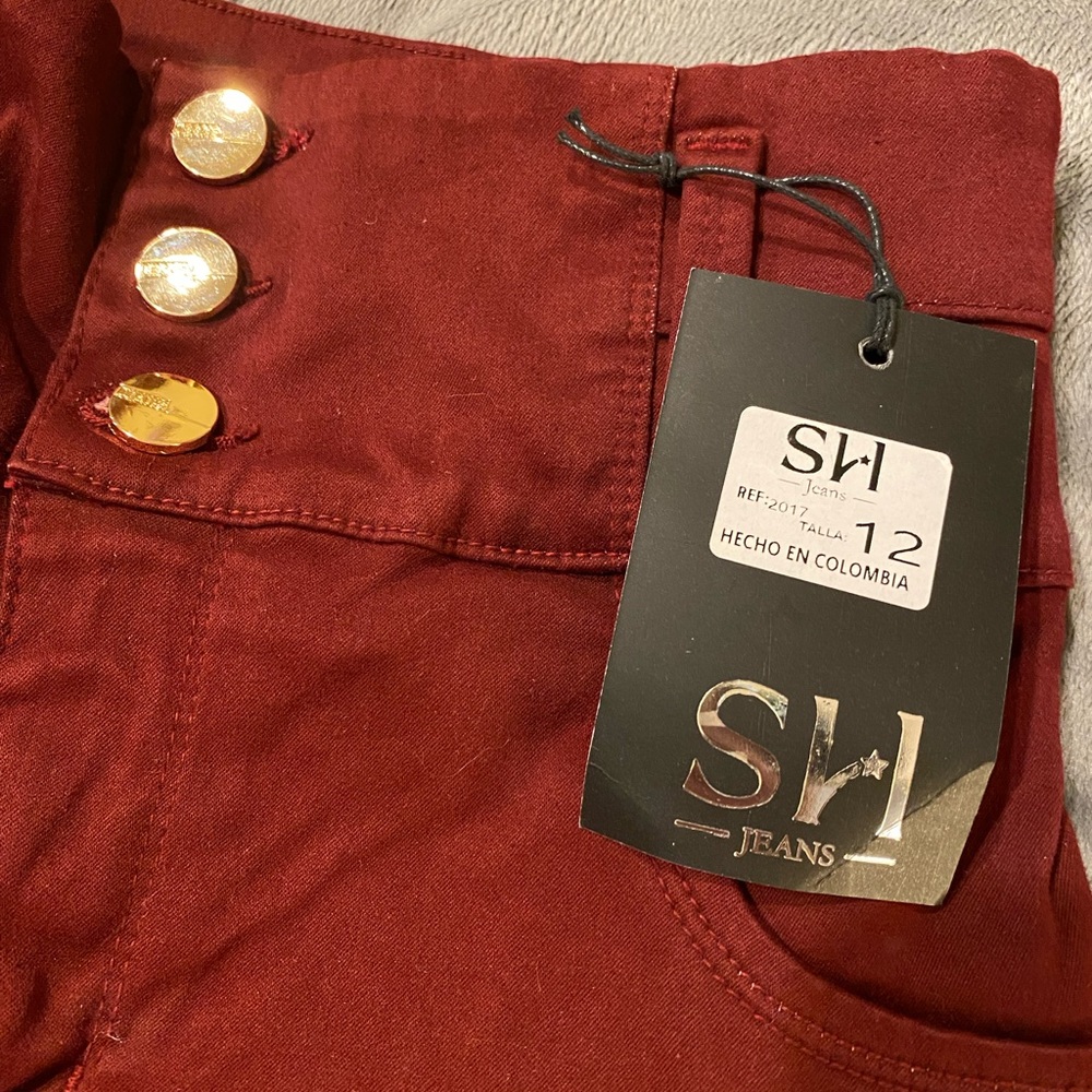 NWT stretch jeans, burgundy denim, high waisted skinny, butt lifting gold accent
